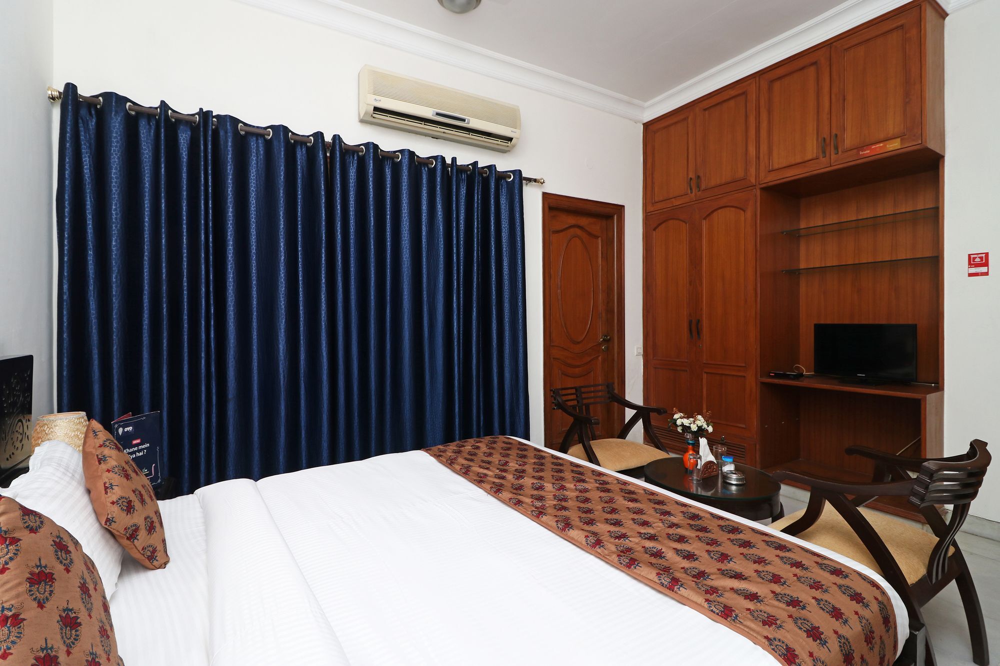 Hotel Fabexpress Ashray Noida Esterno foto