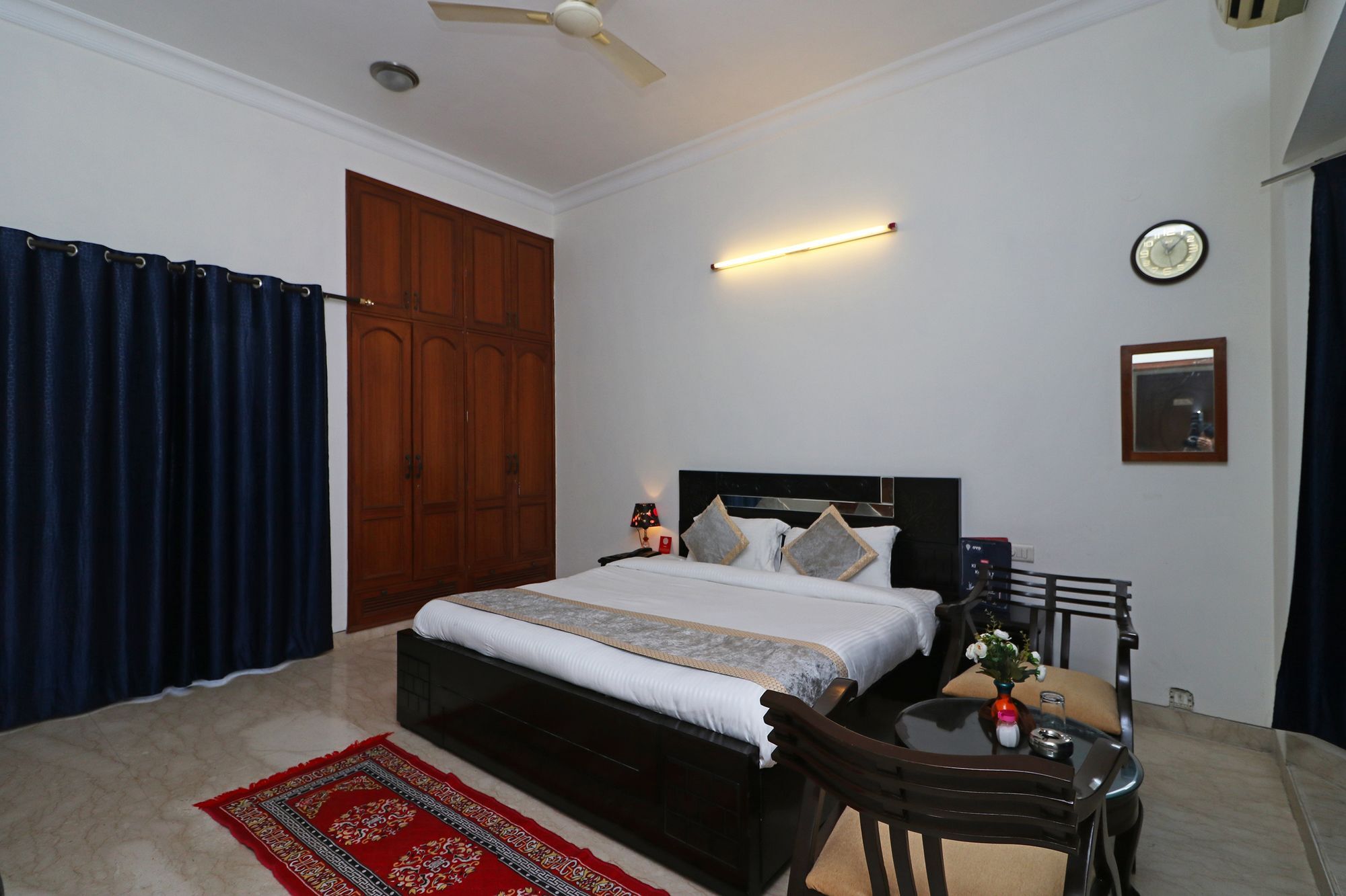 Hotel Fabexpress Ashray Noida Esterno foto