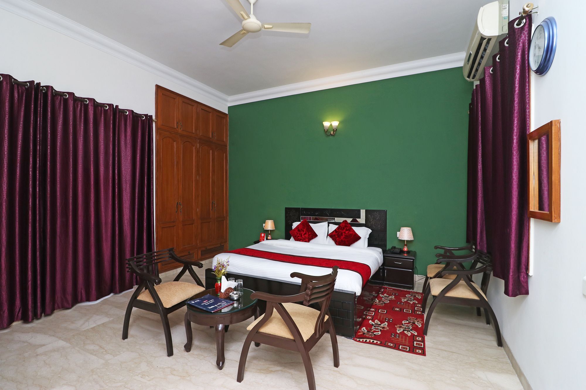 Hotel Fabexpress Ashray Noida Esterno foto