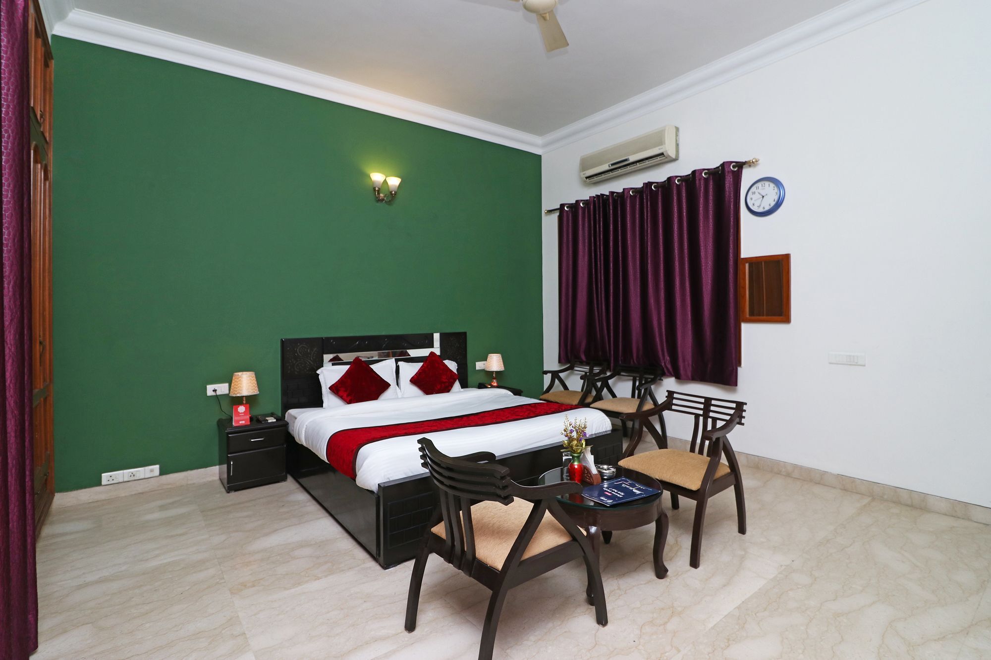 Hotel Fabexpress Ashray Noida Esterno foto