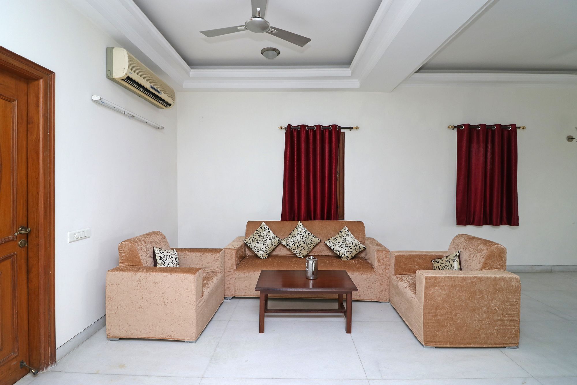 Hotel Fabexpress Ashray Noida Esterno foto