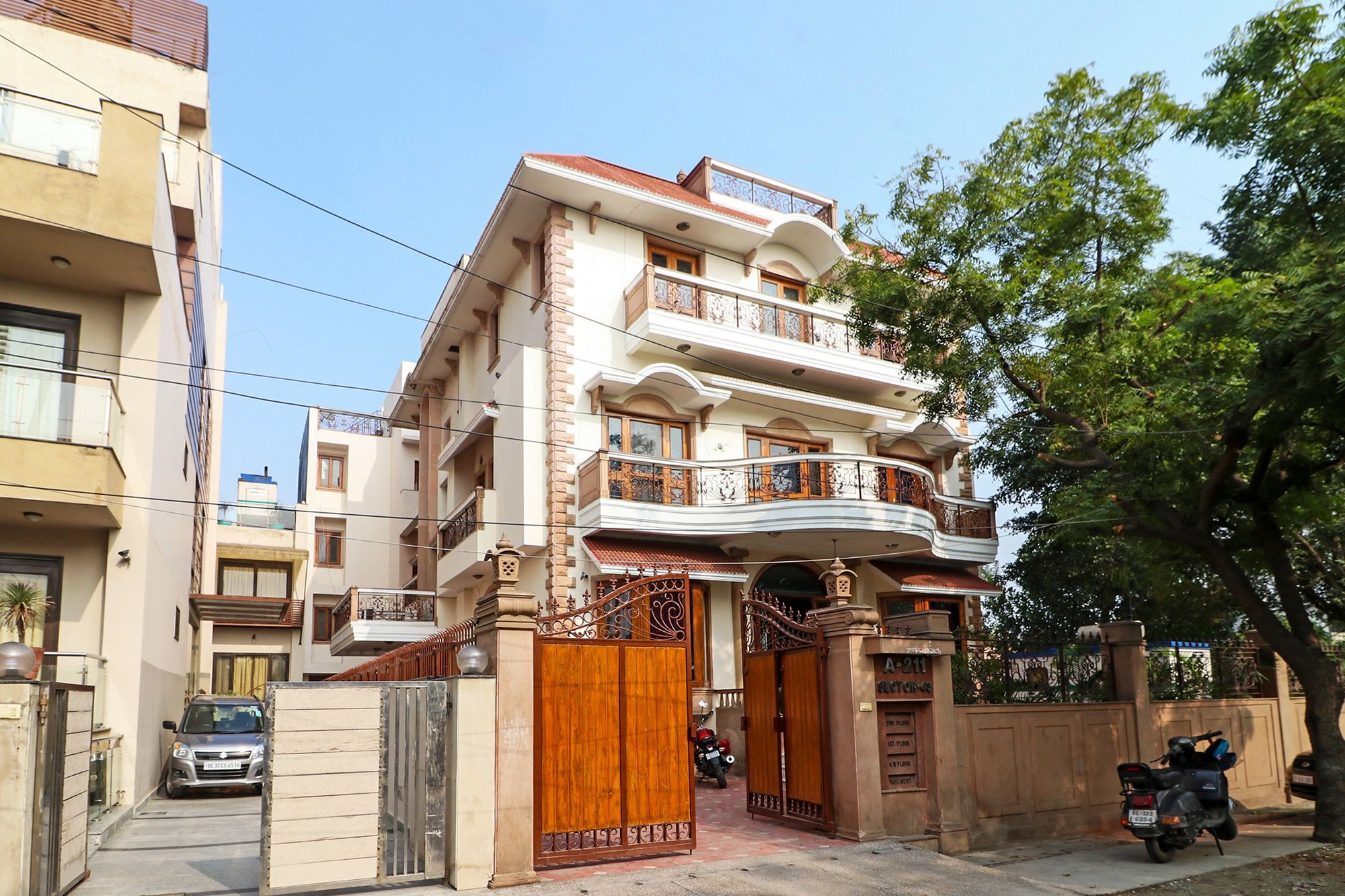 Hotel Fabexpress Ashray Noida Esterno foto